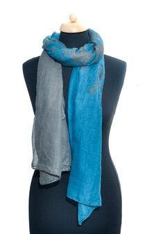 Two sided blue grey scarf