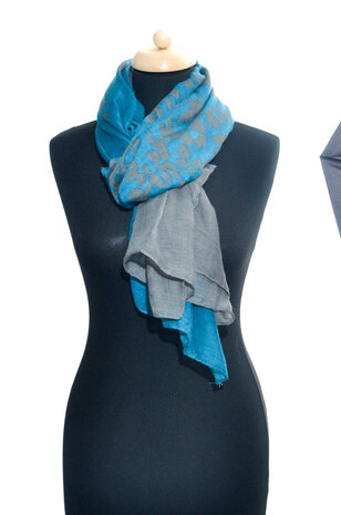 Two sided blue grey scarf