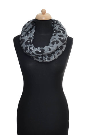 Pitch black leopard scarf