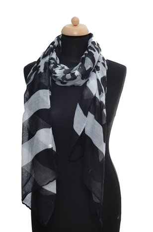 Black and white striped scarf